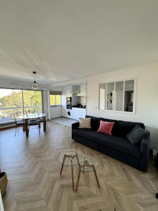 Appartement Neuf Avec Balcon Et Parking Prive Caen Exteriör bild